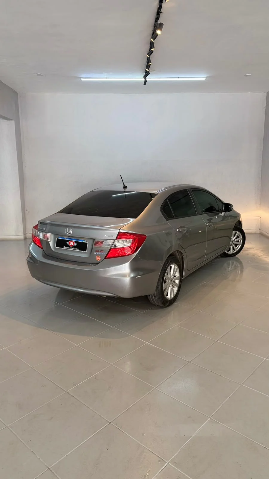 Honda Civic Sedan — foto 5