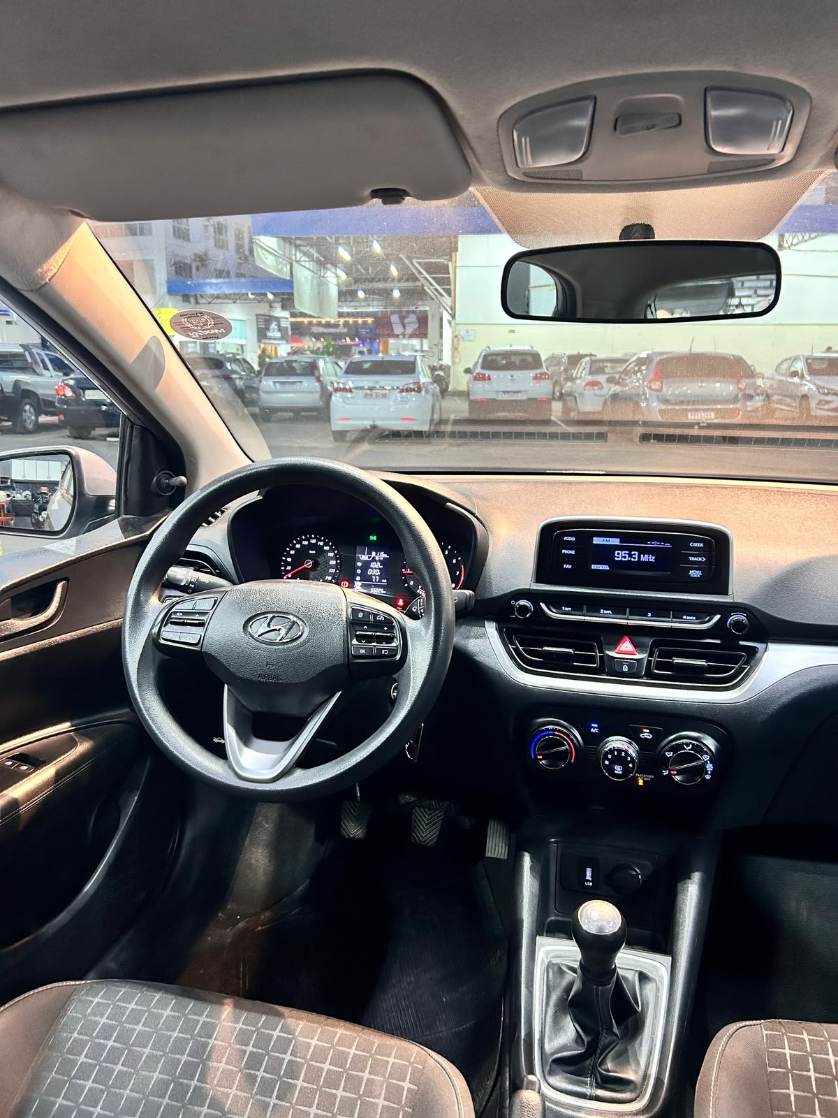 Hyundai HB20 — foto 12