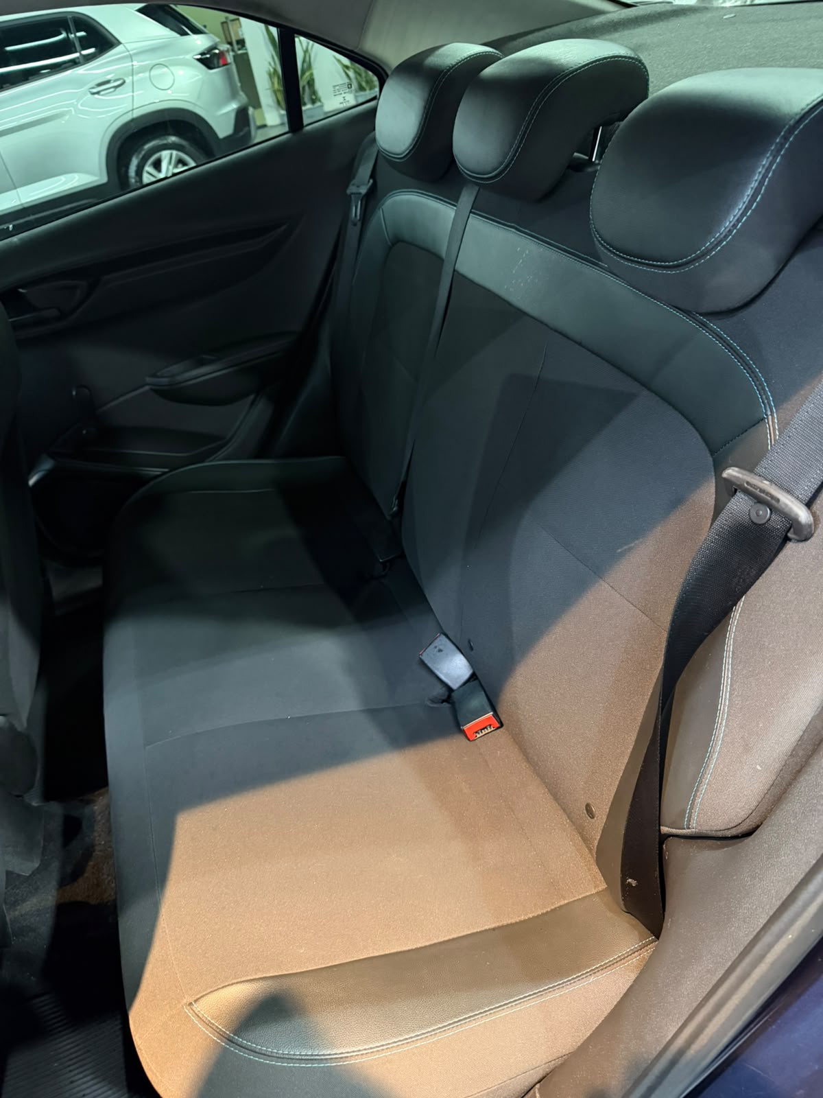 Chevrolet Onix Plus — foto 10
