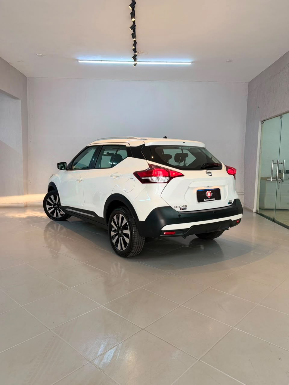 Nissan Kicks SV — foto 4