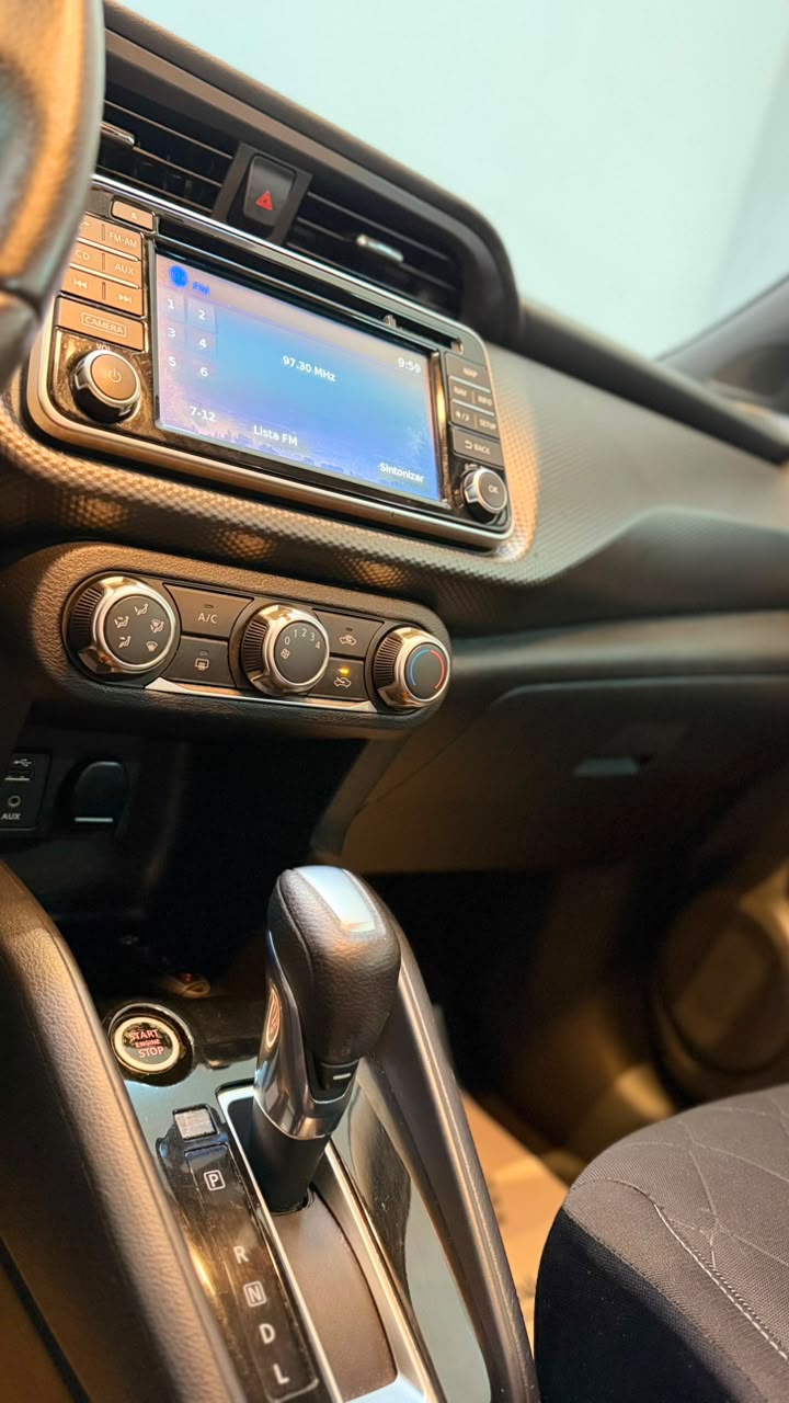Nissan Kicks SV — foto 7