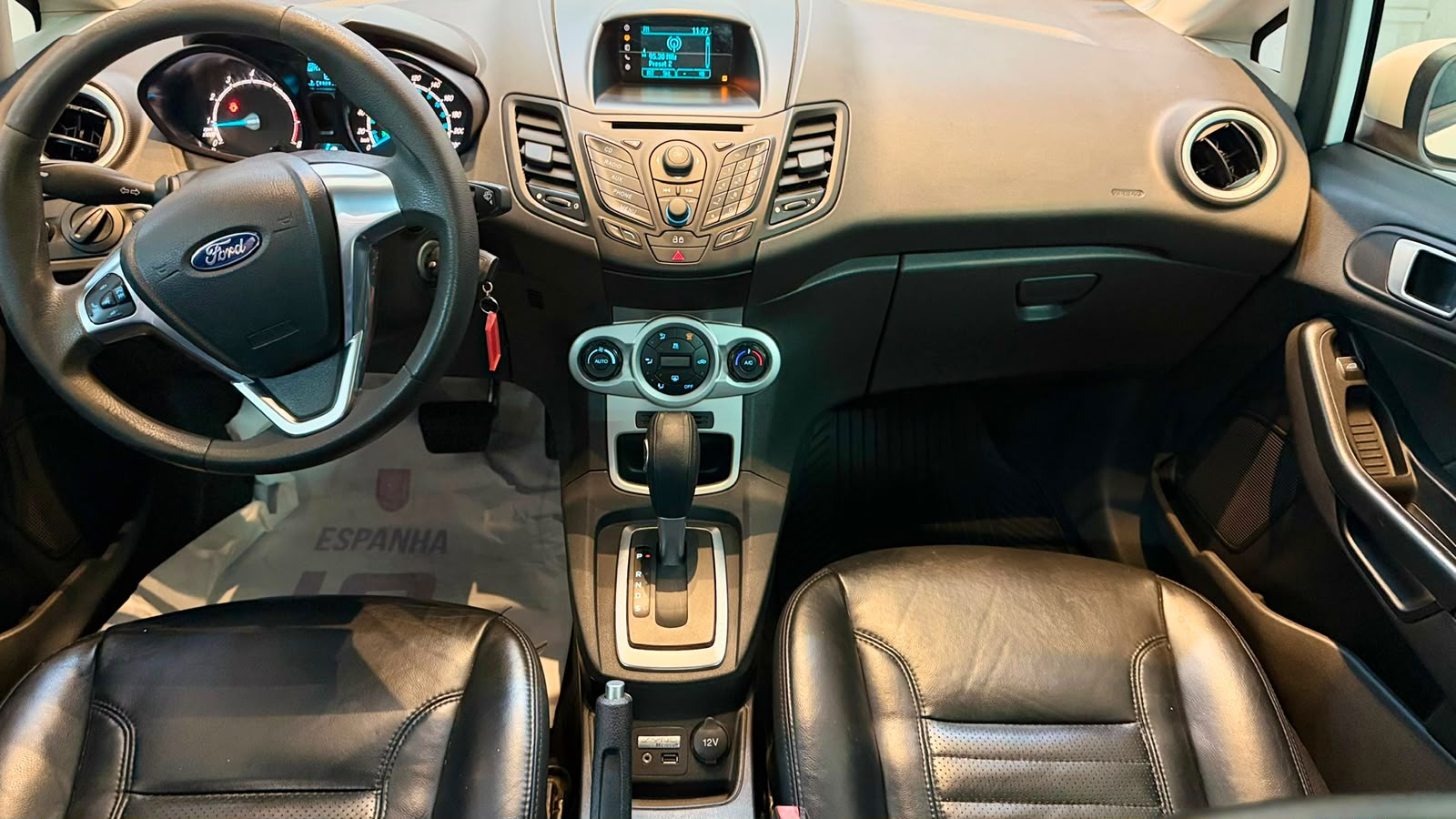 Ford Fiesta — foto 13