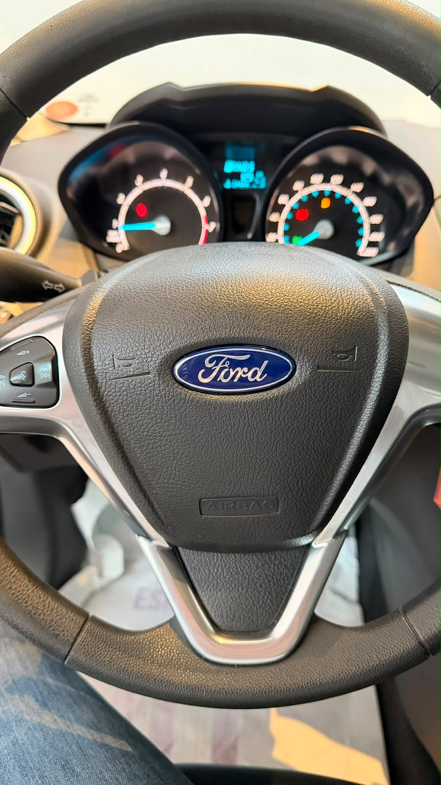 Ford Fiesta — foto 16