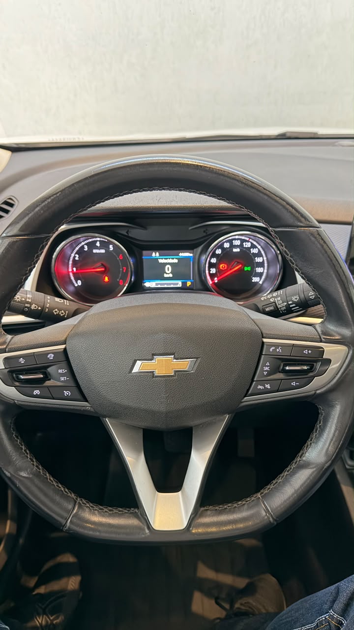 Chevrolet Tracker — foto 8