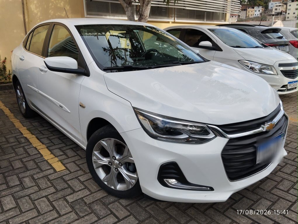 Chevrolet Onix Plus