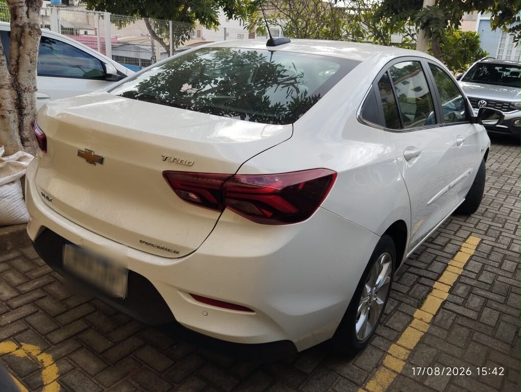Chevrolet Onix Plus — foto 4