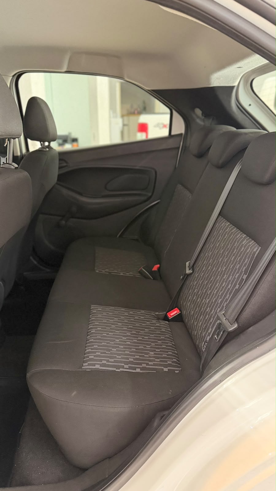 Ford Ka — foto 14