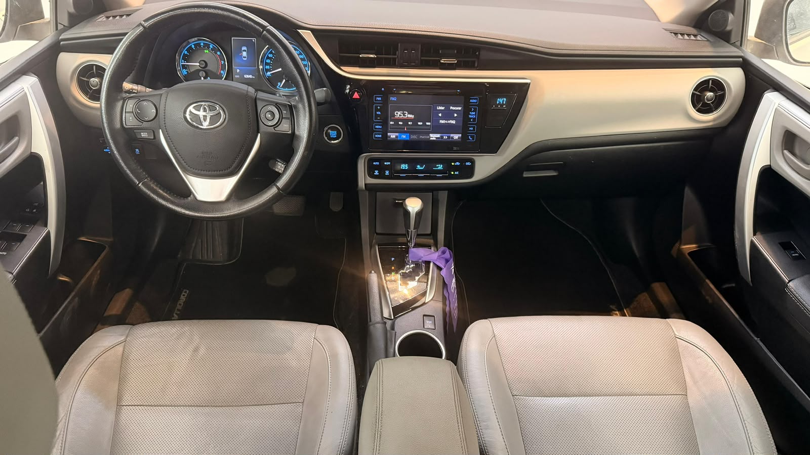 Toyota Corolla XEI — foto 13