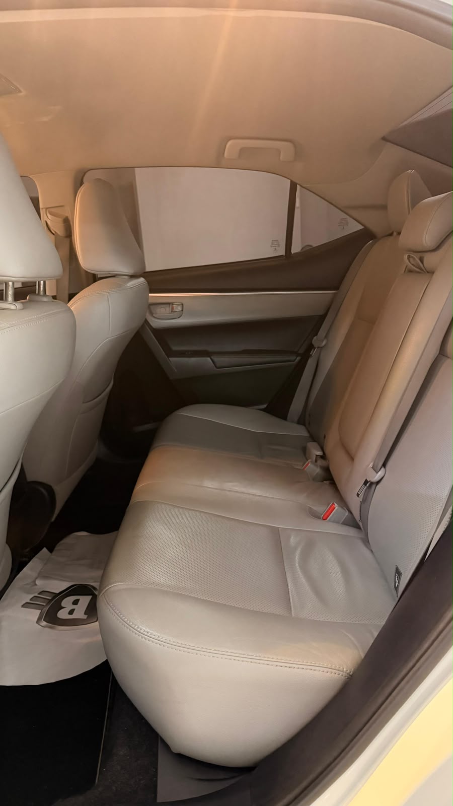 Toyota Corolla — foto 7