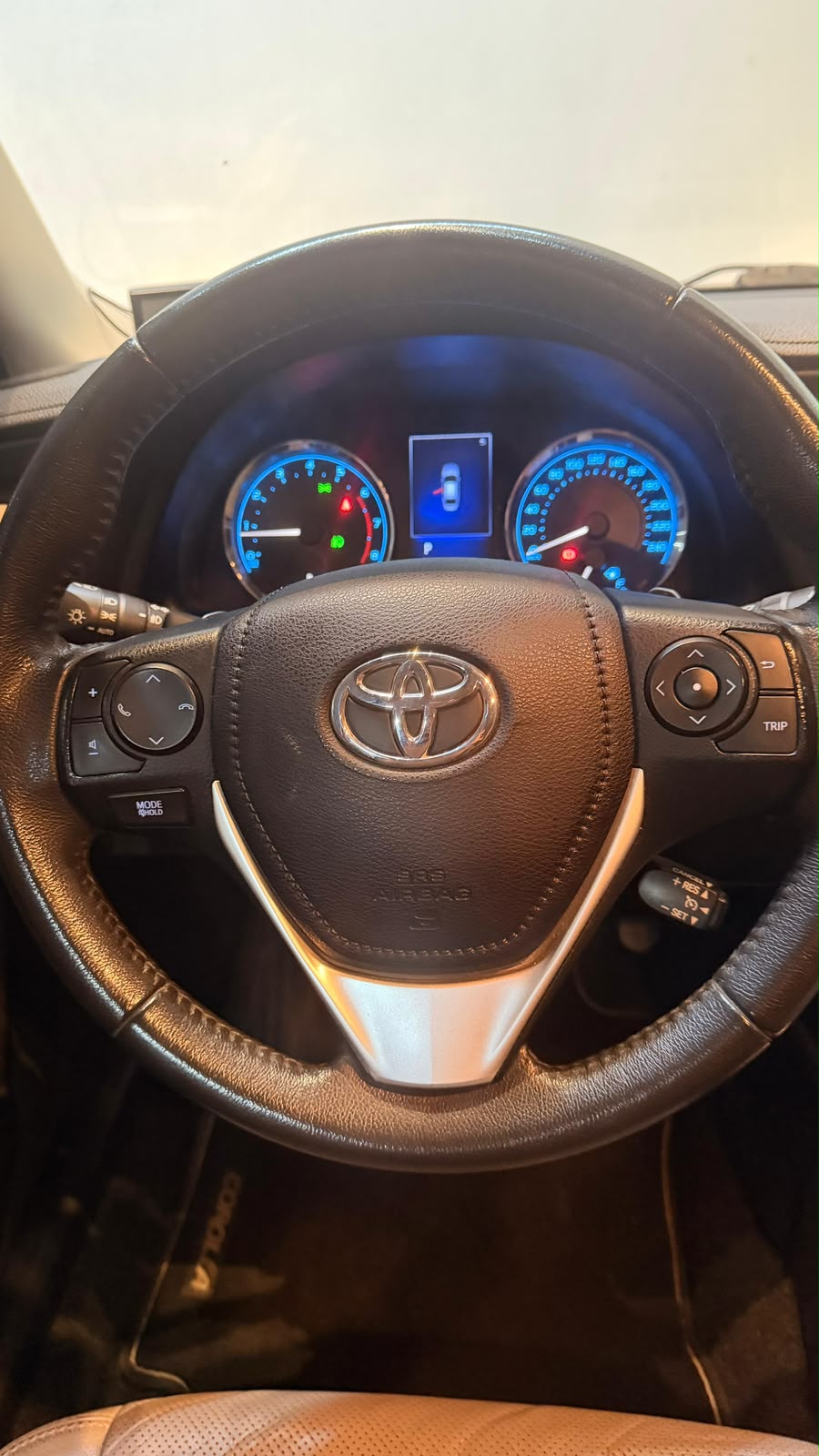 Toyota Corolla — foto 12