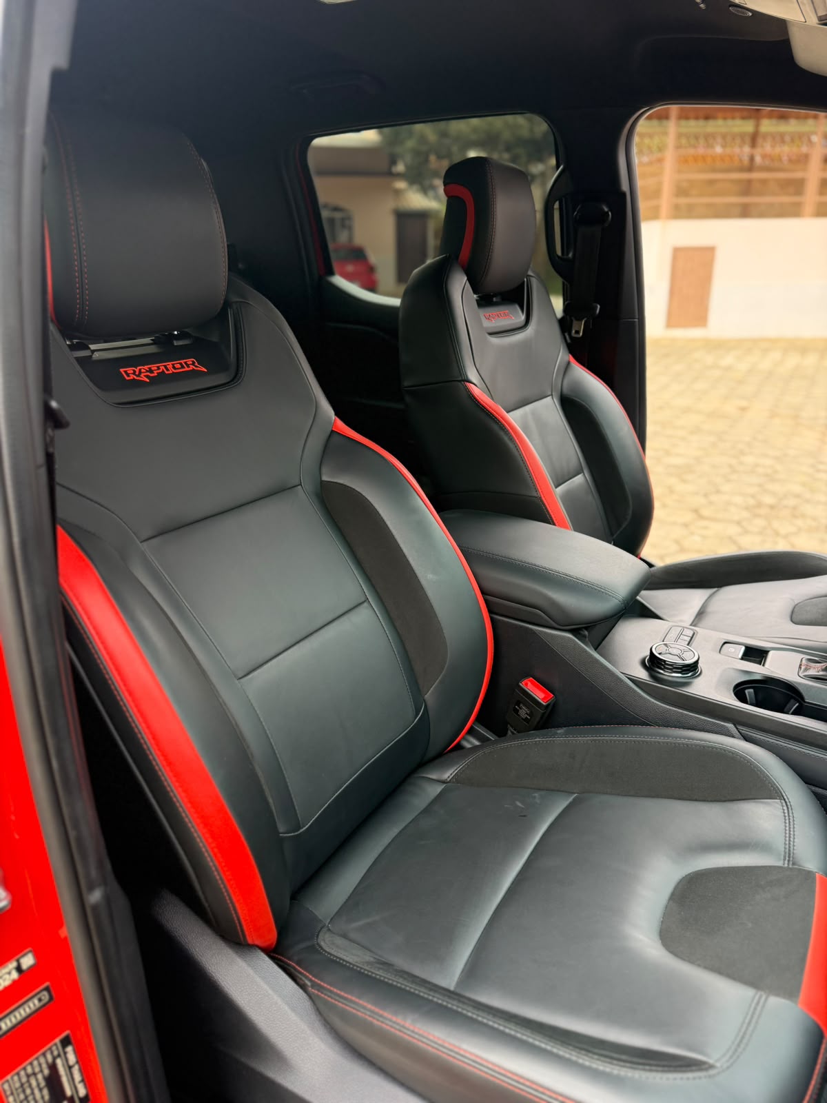 Ford Ranger — foto 7