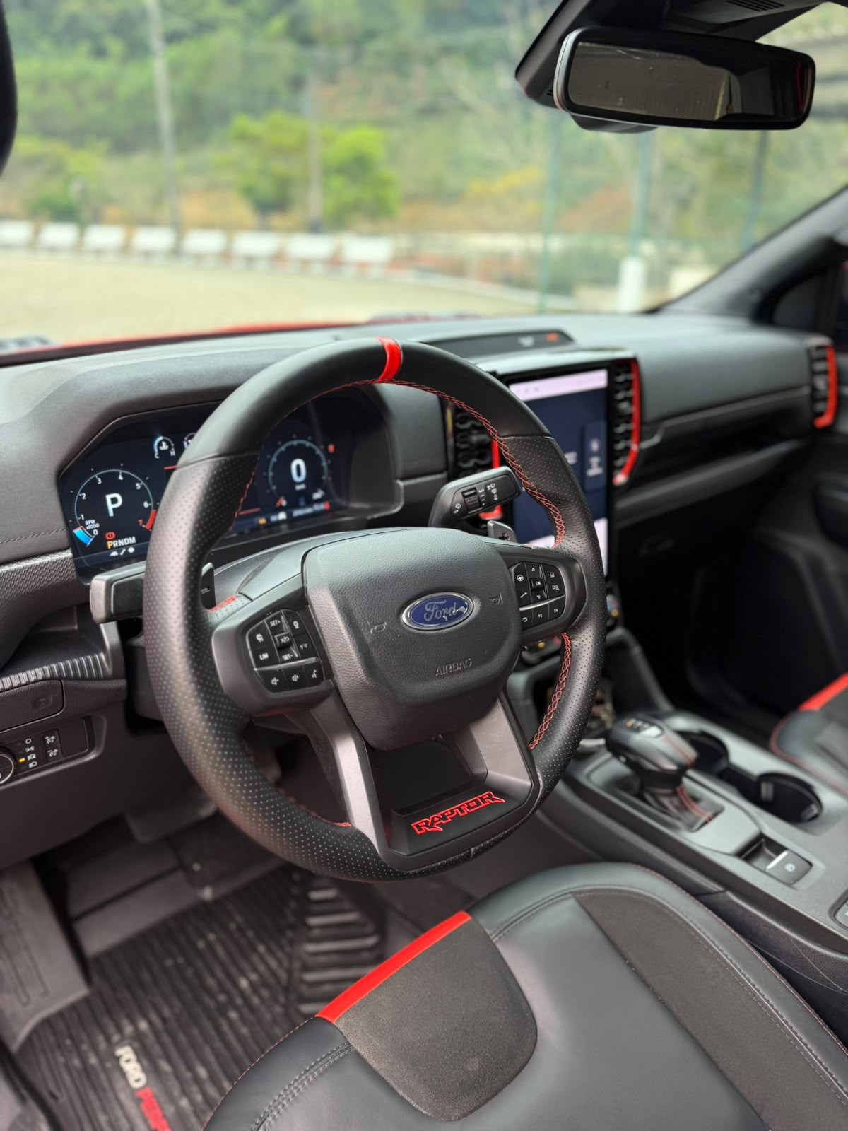 Ford Ranger — foto 12