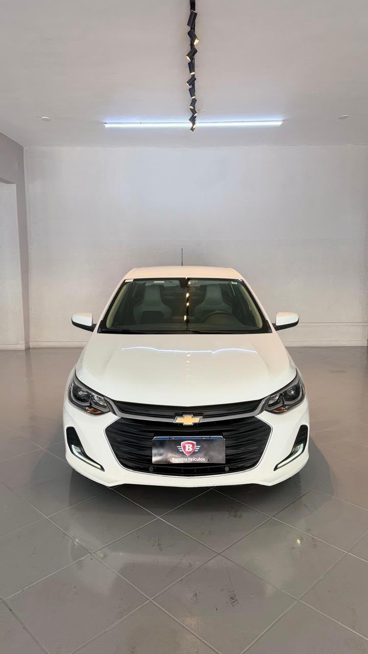 Chevrolet Onix Plus — foto 10