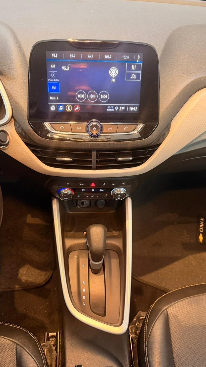 Chevrolet Onix Plus — foto 22
