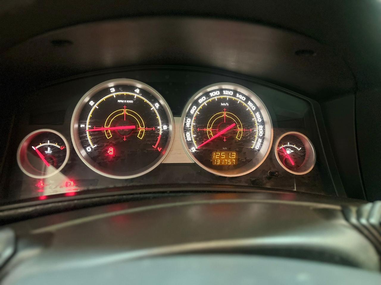 GM Vectra — foto 18
