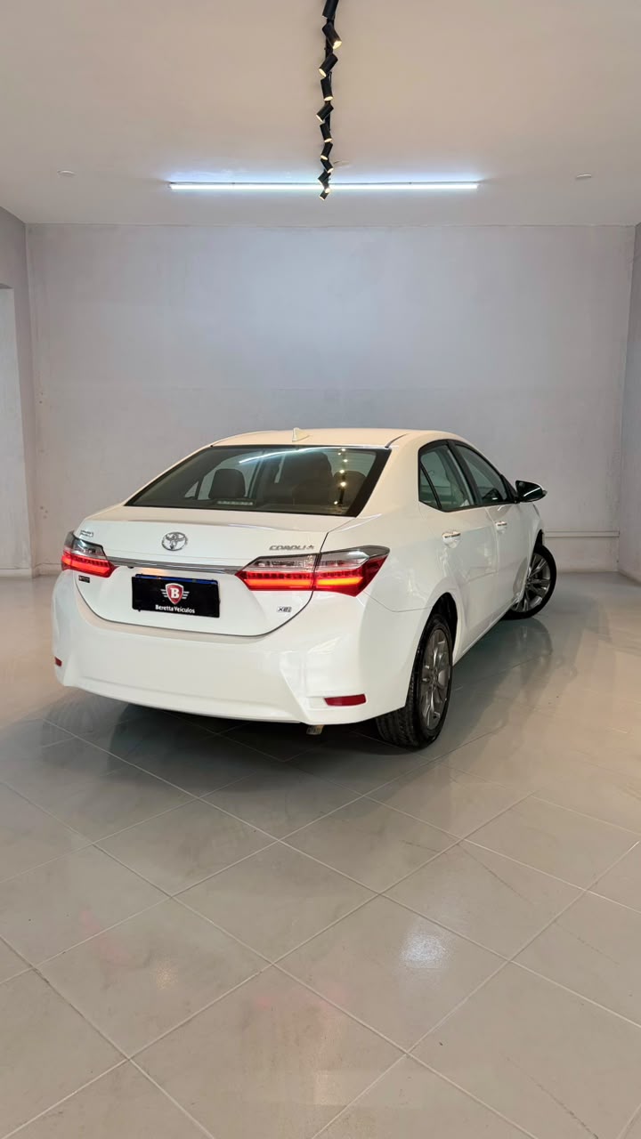 Toyota Corolla XEI — foto 3