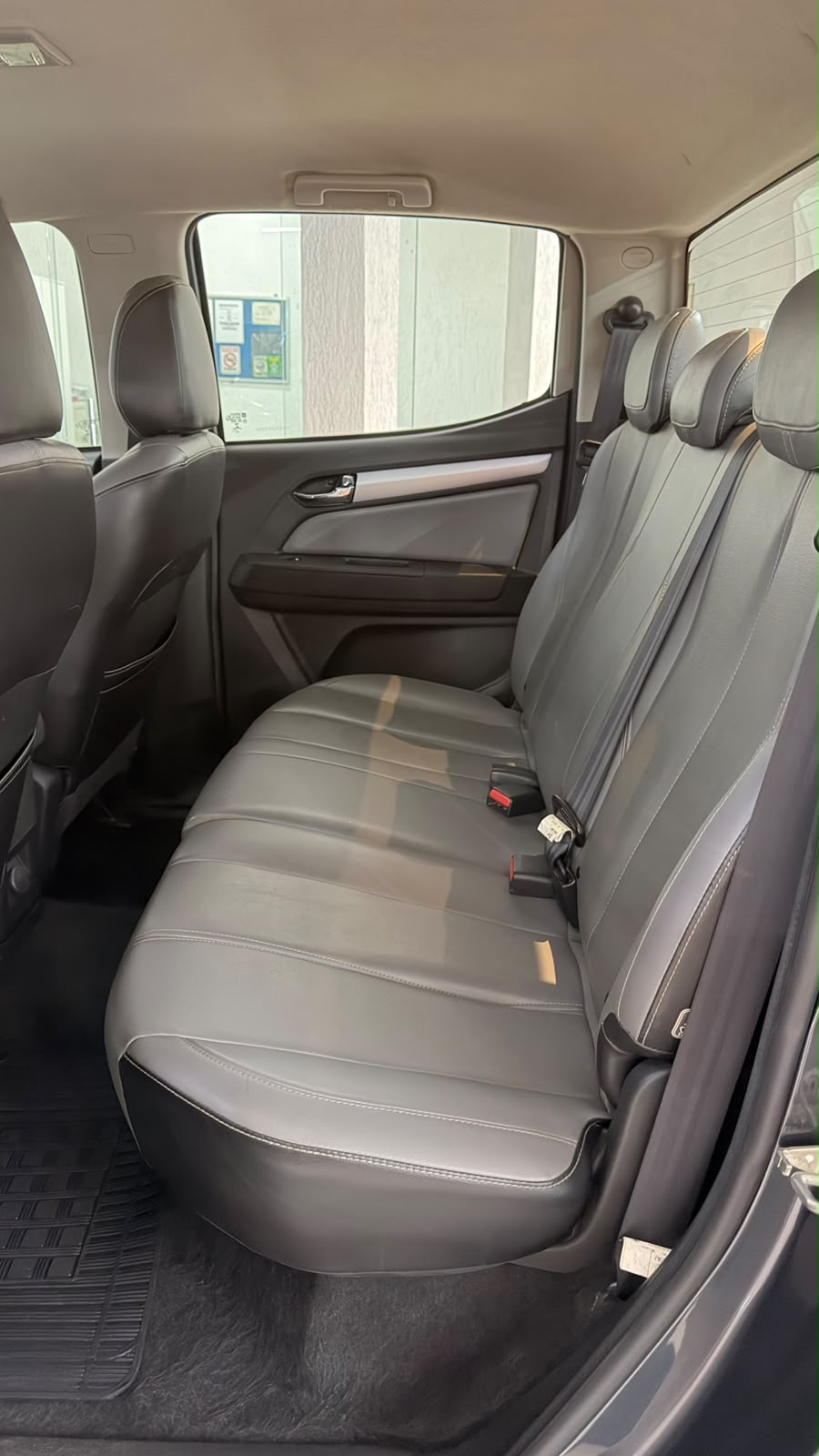 Chevrolet S10 — foto 10