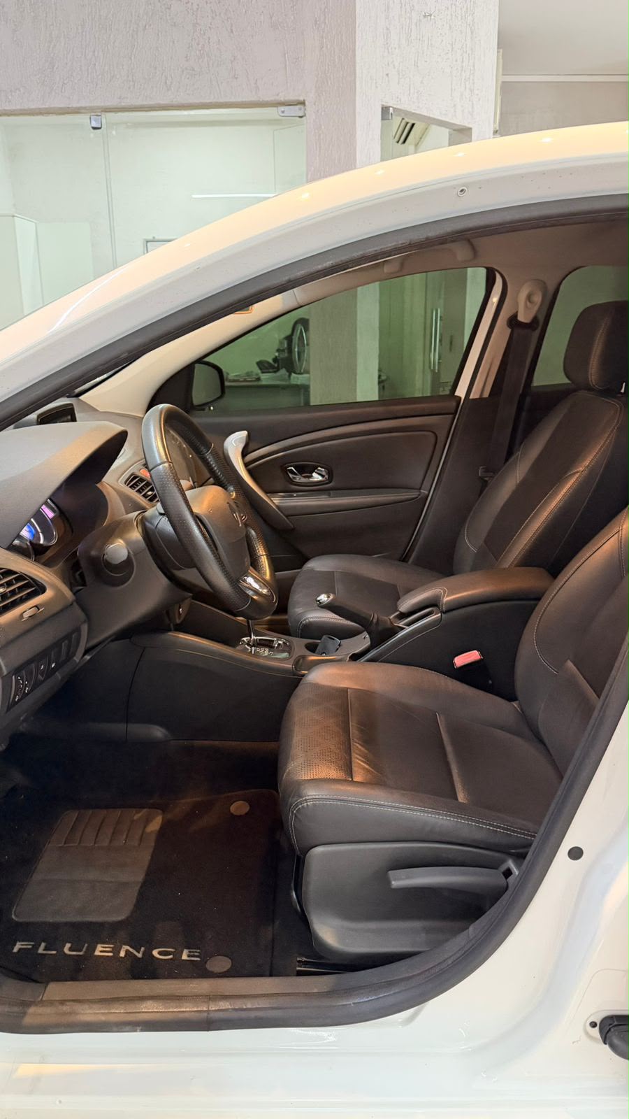 Renault Fluence — foto 24