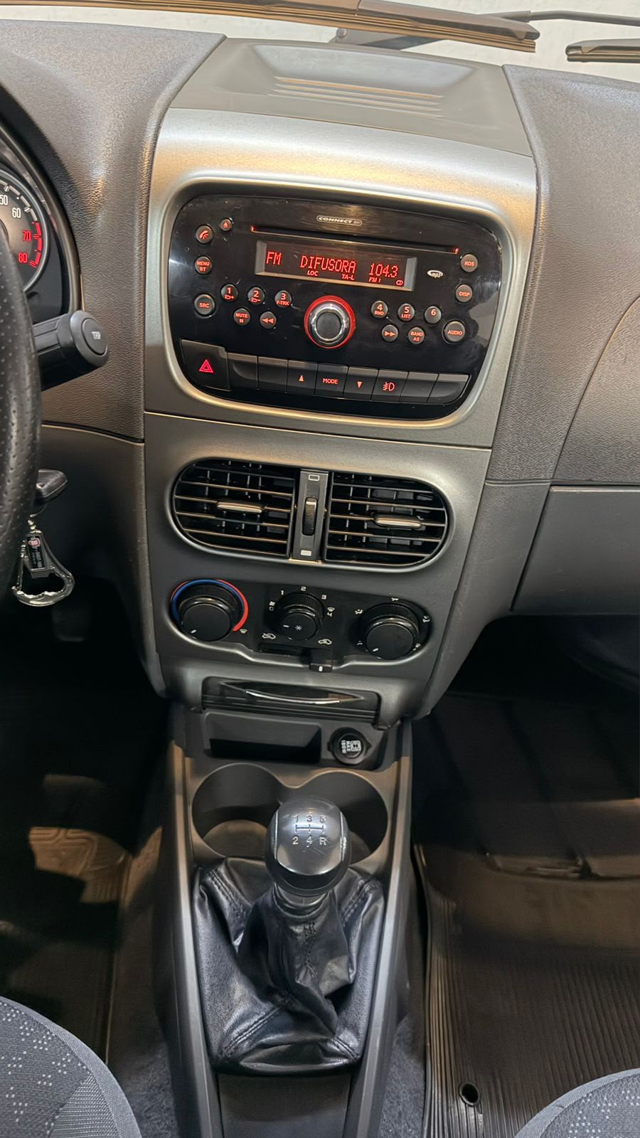 Fiat Strada — foto 22