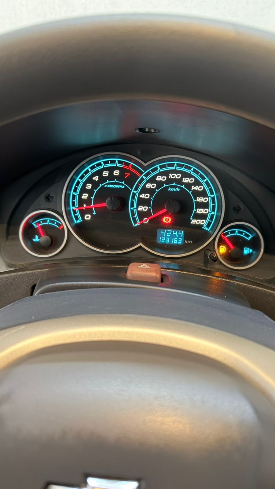 Chevrolet Celta — foto 4