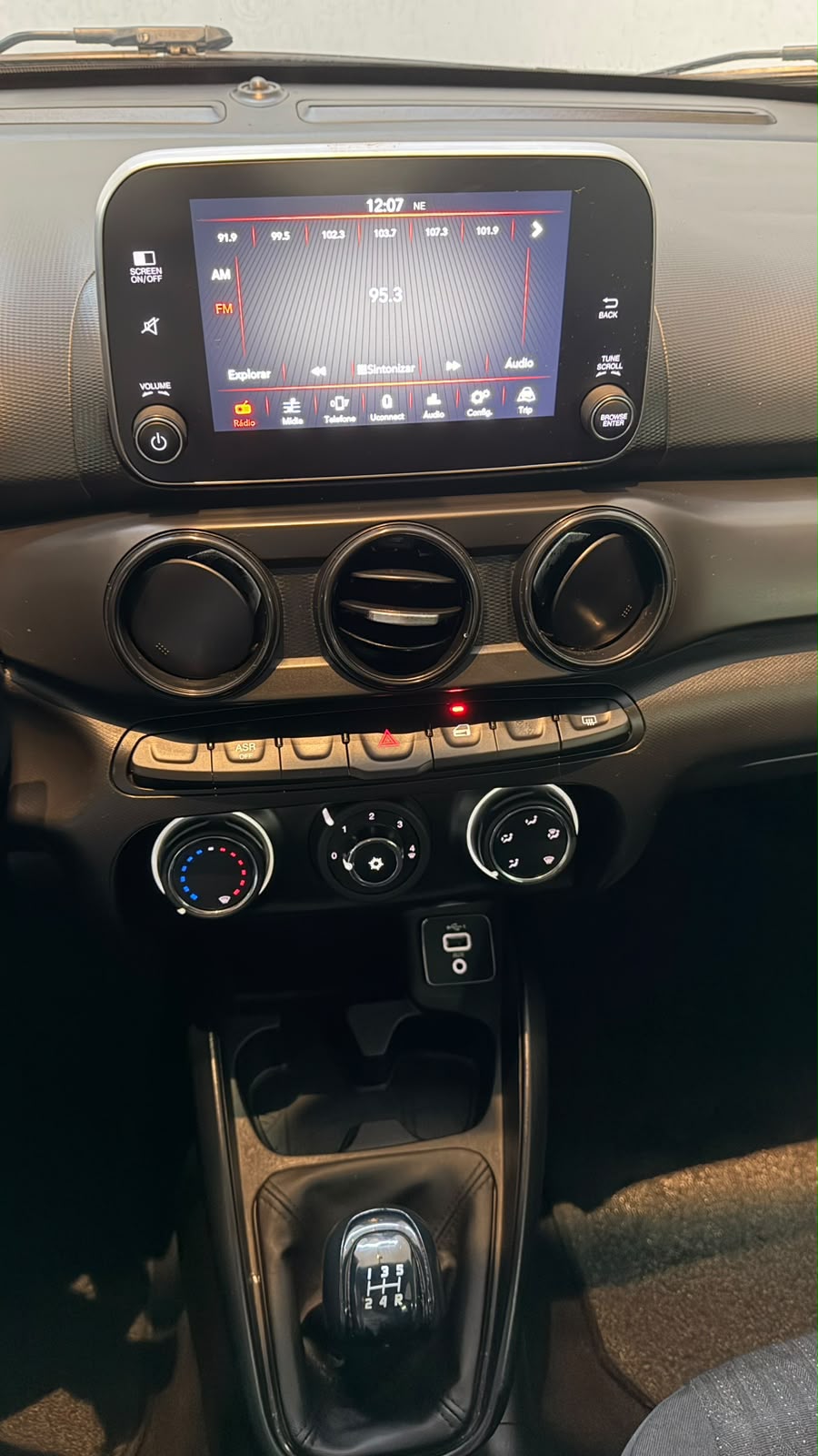 Fiat Cronos Drive 1.3 — foto 4