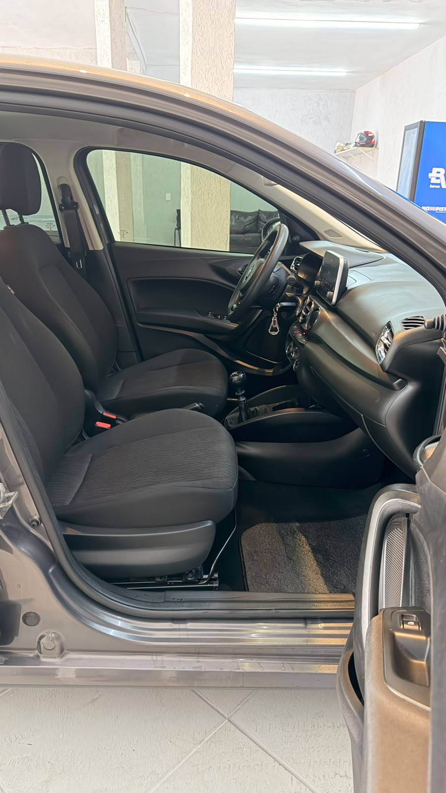 Fiat Cronos Drive 1.3 — foto 9