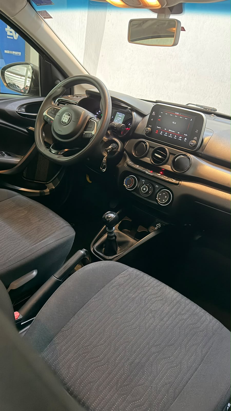 Fiat Cronos Drive 1.3 — foto 17