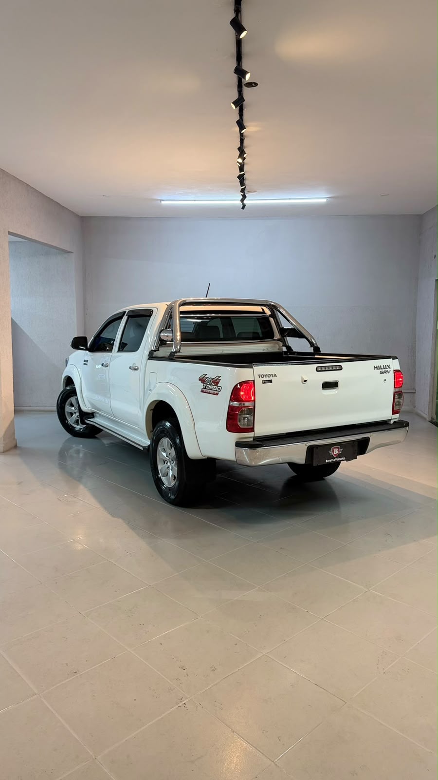 Toyota Hilux — foto 7