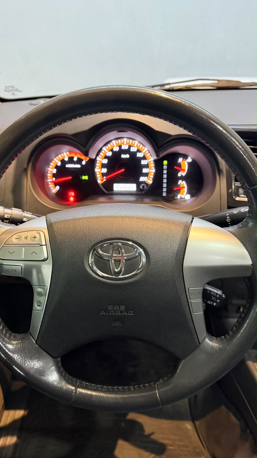Toyota Hilux — foto 16